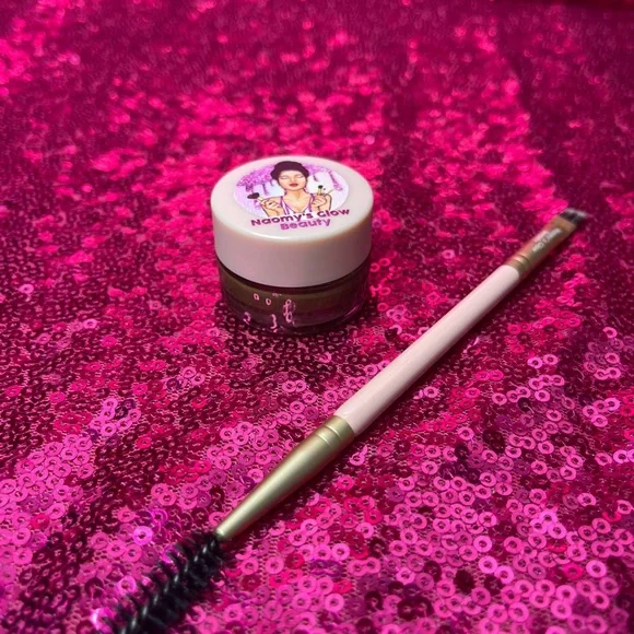 Eyebrows pomade - Picture 2 of 5